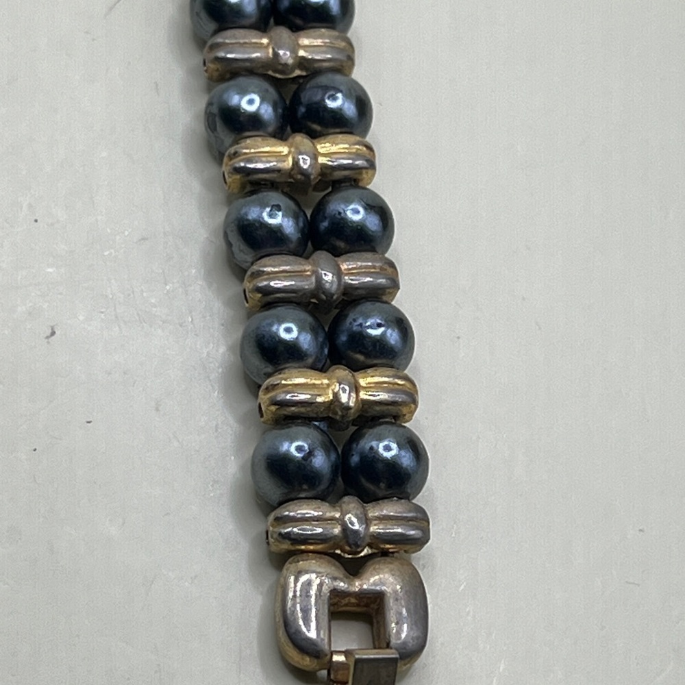 Vtg Saint Laurent Quartz Watch Swiss Movt Gold Tone Faux Pearl Bracelet MOP Dial - Picture 14 of 17